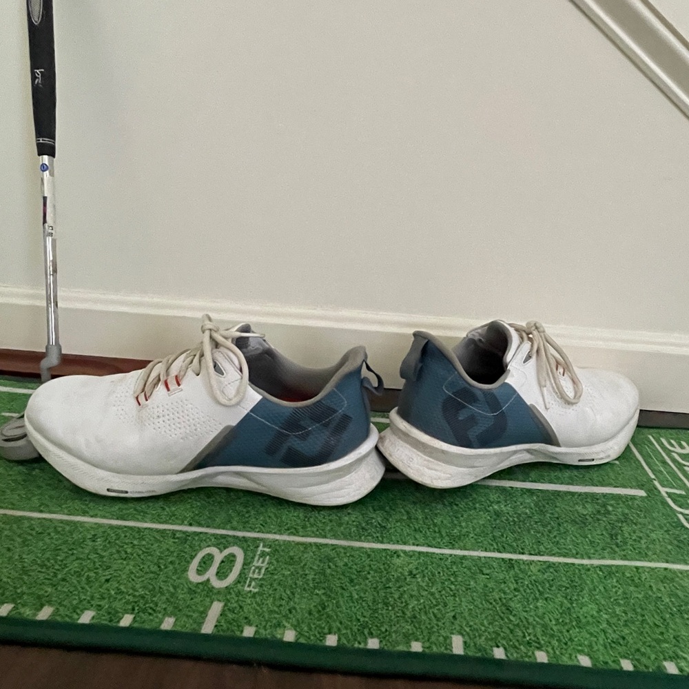 Men’s Footjoy Golf shoe